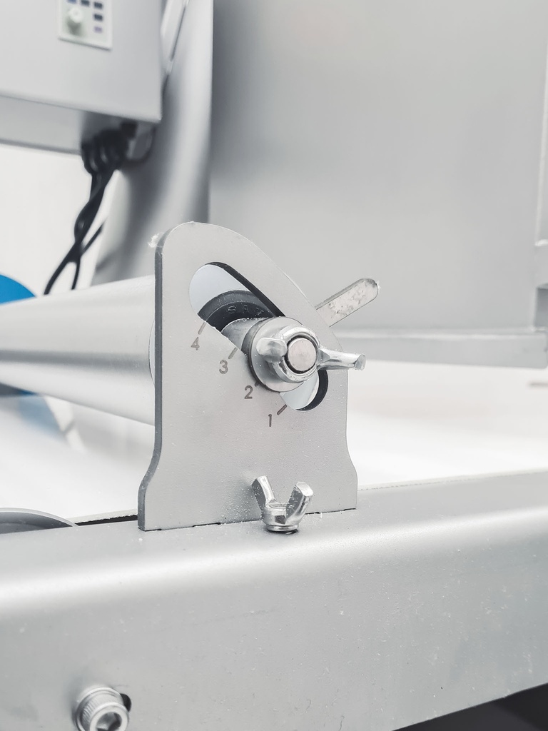 MAQUINA EMPANADORA REBOZADORA EMP-300